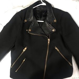 Zara jacket size XL